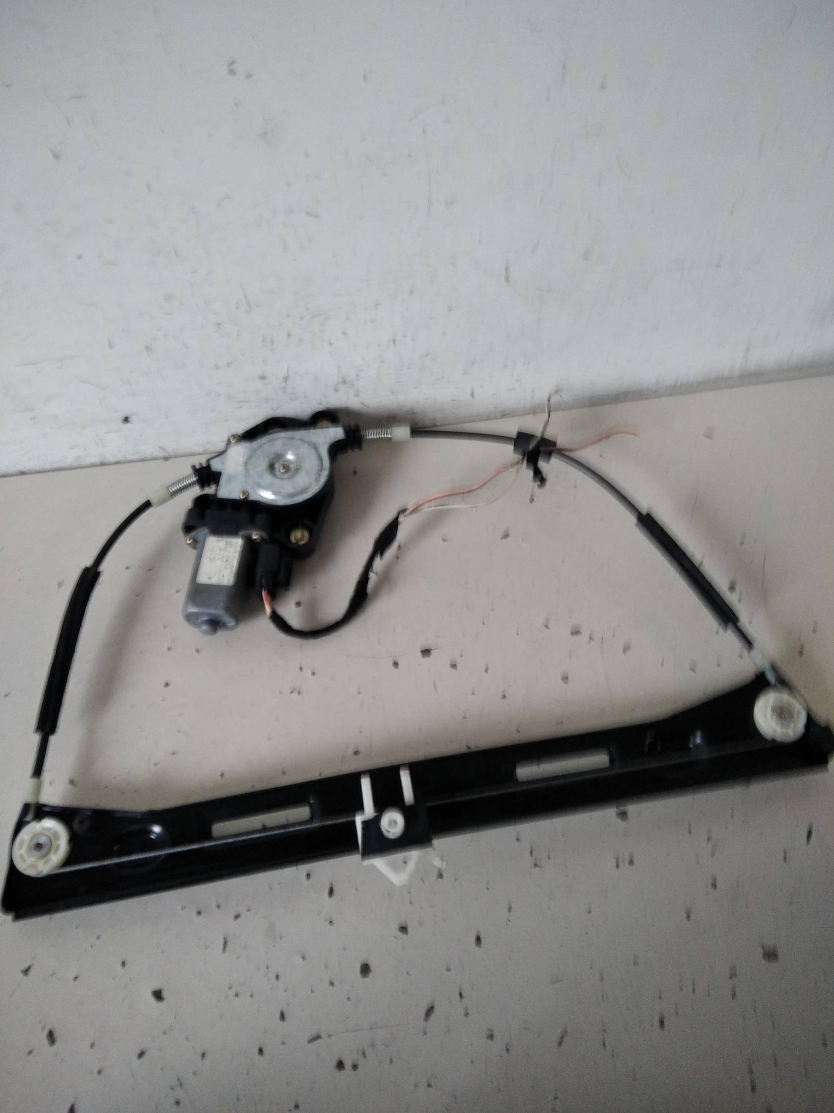 Alzacristallo porta ant. dx.